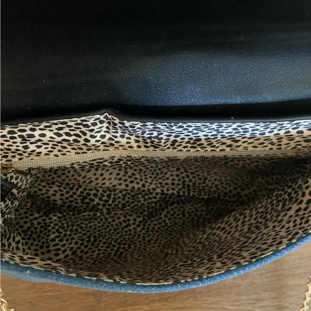 Cute Crossbody/Clutch